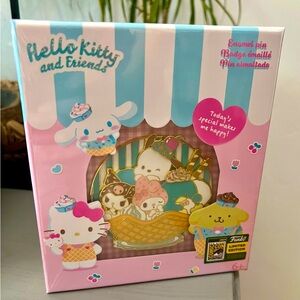 Hello Kitty and Friends SDCC Enamel Pin Limited Edition /600
